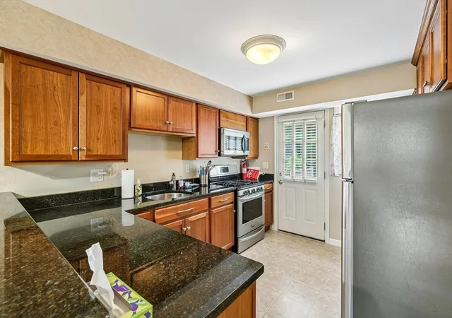 32nd image of 707 Brookline Way #707, Rockland, MA 02370 | MLS# 73558214