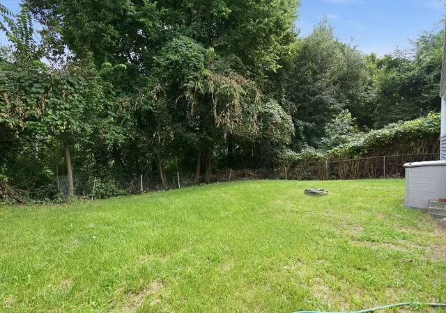5th image of 85 Silas St, Springfield, MA 01109 | MLS# 73567858