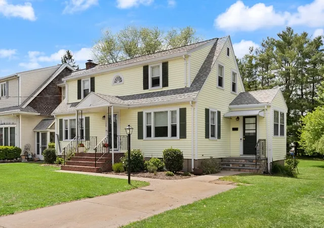 Listing Photo 4 - Condo for sale in building located at 128 Rock St, Norwood, MA 02062 - Unit #128