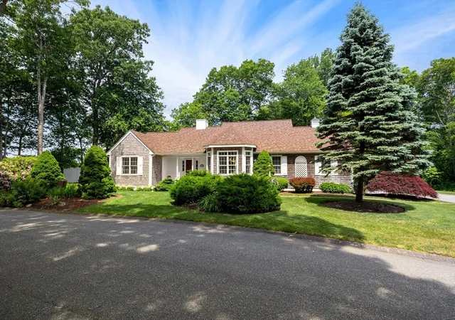 Homes for sale in South Dartmouth, MA | 21 Juniper Ridge Ln #Unit 21, South Dartmouth, MA 02748 | MLS# 73537632
