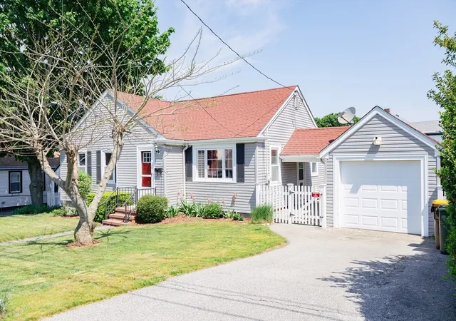 Homes for sale in Fall River, MA | 222 Walter St, Fall River, MA 02724 | MLS# 73545652