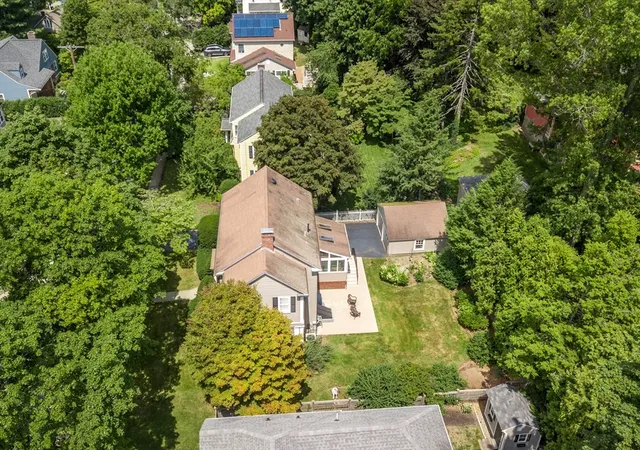 Photo 3 of Sale Pending at 20 Sargent Rd, Winchester, MA 01890 | MLS# 73562422 | Listing updated on 2026-09-02