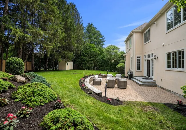 4th image of 22 Scotney Road, Newton, MA 02467 | MLS# 73494324