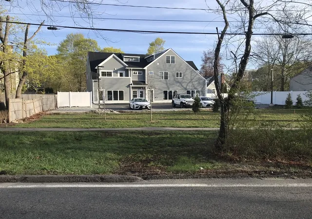 Homes for sale in Cohasset, MA | 147 S Main St, Cohasset, MA 02025 | MLS# 73492798