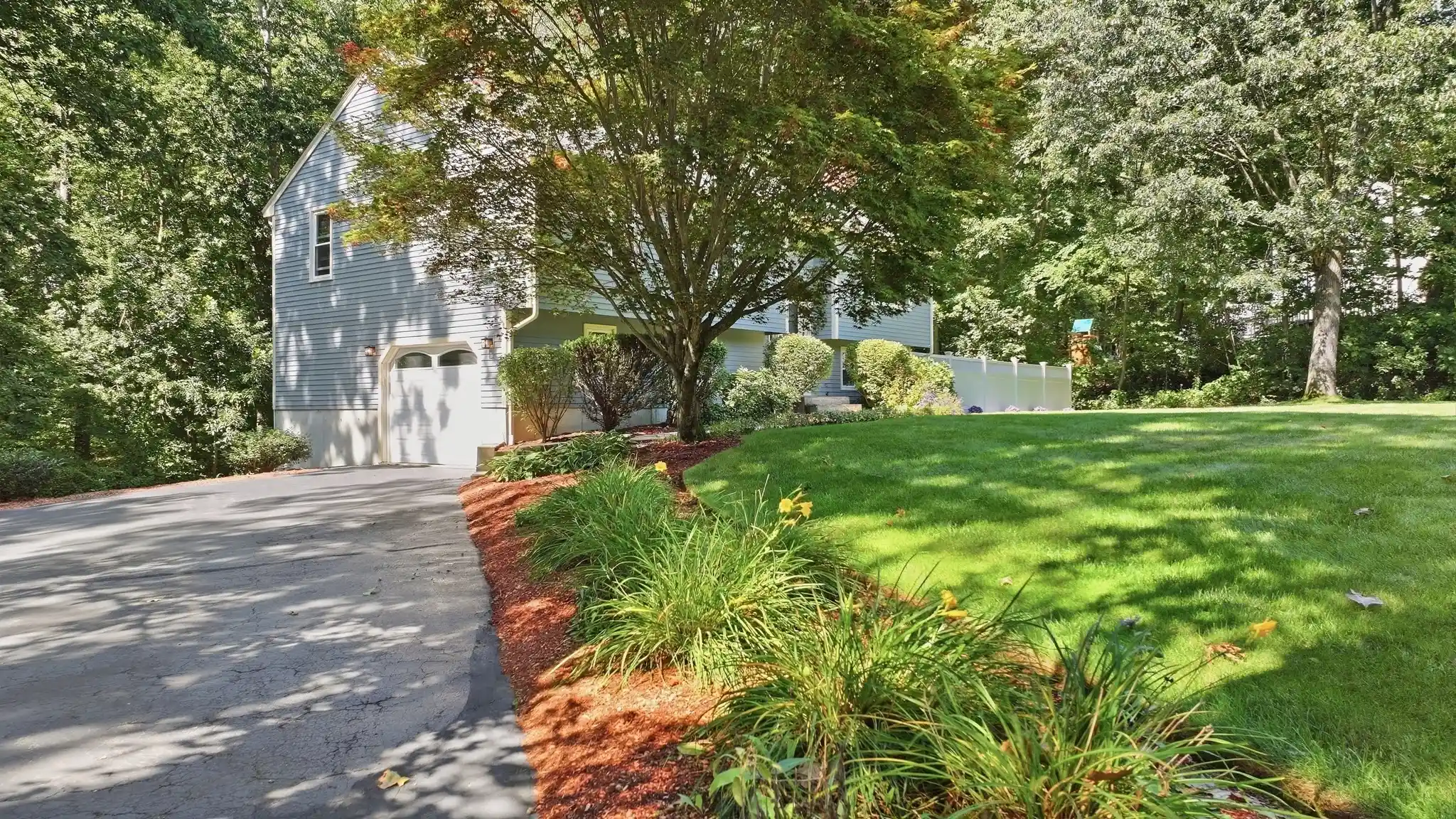 Photo 1 of Sale Pending at 16 Sequoia Ln, Uxbridge, MA 01569 | MLS# 73589718 | Listing updated on 2026-10-27