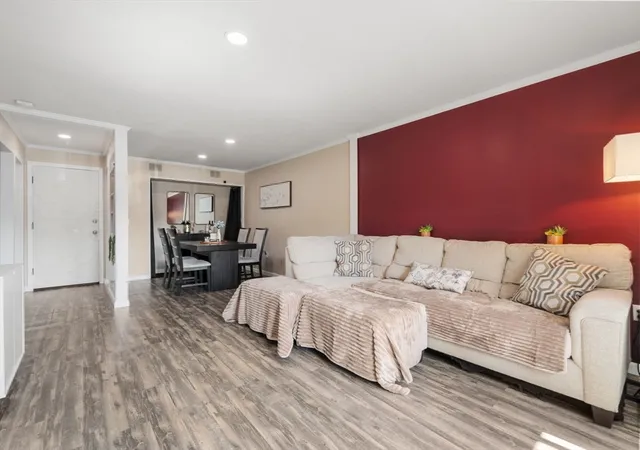 2nd image of 12 Shadowbrook Ln #3, Milford, MA 01757 | MLS# 73565175