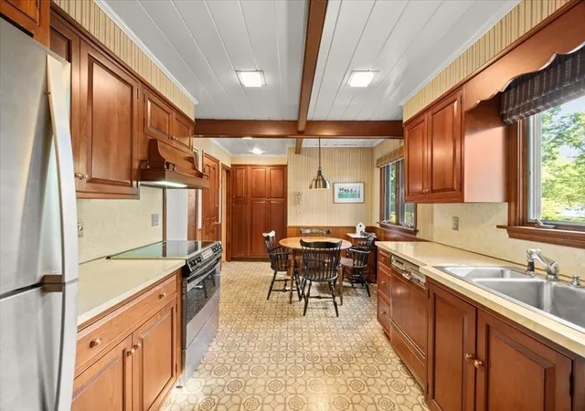 2nd image of 108 West St, Brockton, MA 02301 | MLS# 73534400