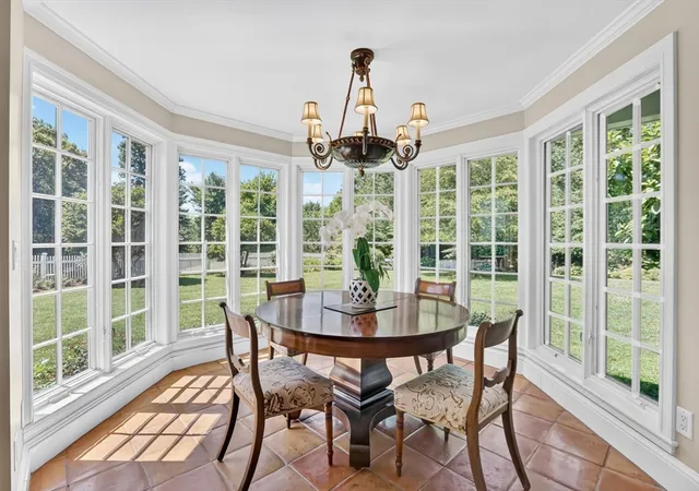 Homes for sale in Wilbraham, MA | 212 Springfield St, Wilbraham, MA 01095 | MLS# 73544240