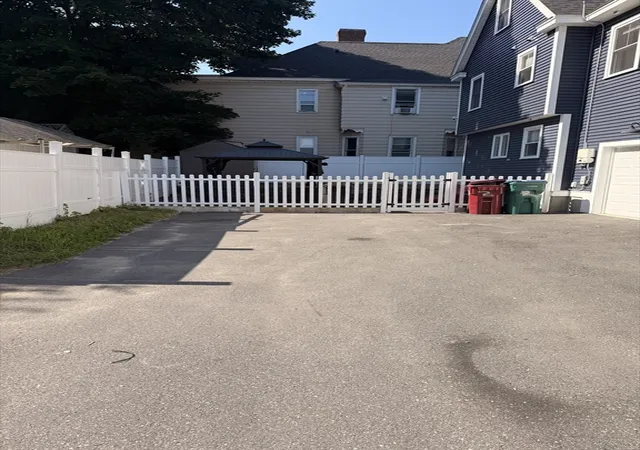2nd image of 36 Osgood St, Lowell, MA 01851