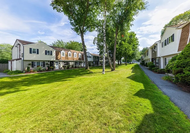 3rd image of 130 Old Fery Rd, Haverhill, MA 01830