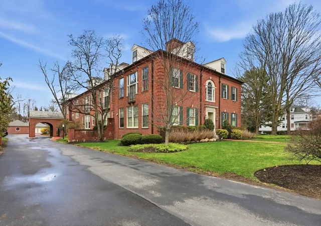 Homes for sale in Winchester, MA | 83 Church Street #15, Winchester, MA 01890 | MLS# 73497739