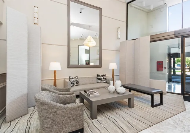 2nd image of 280 Boylston St #713, Chestnut Hill, MA 02467 | MLS# 73558813