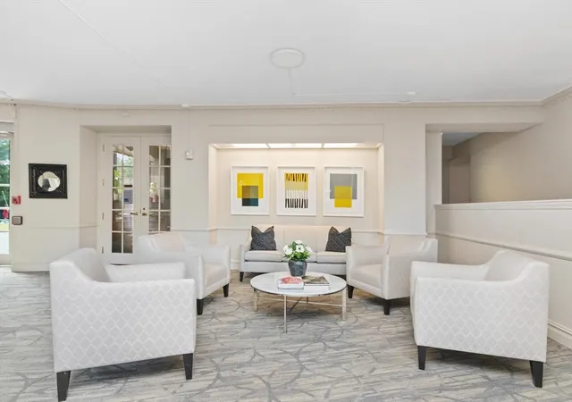 Photo 4 of Sale Pending at 280 Boylston St #713, Chestnut Hill, MA 02467 | MLS# 73558813 | Listing updated on 2026-08-20