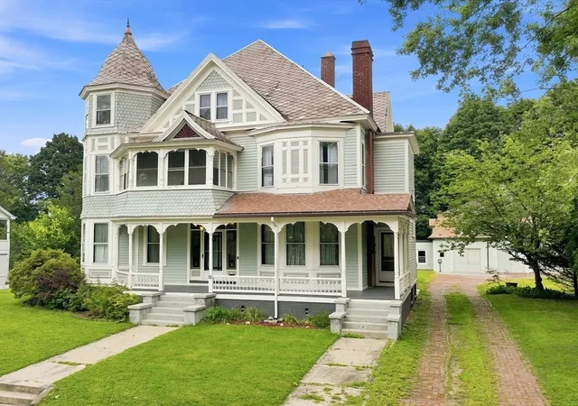 1st image of 82 84 Noel St, Springfield, MA 01108 | MLS# 73567660