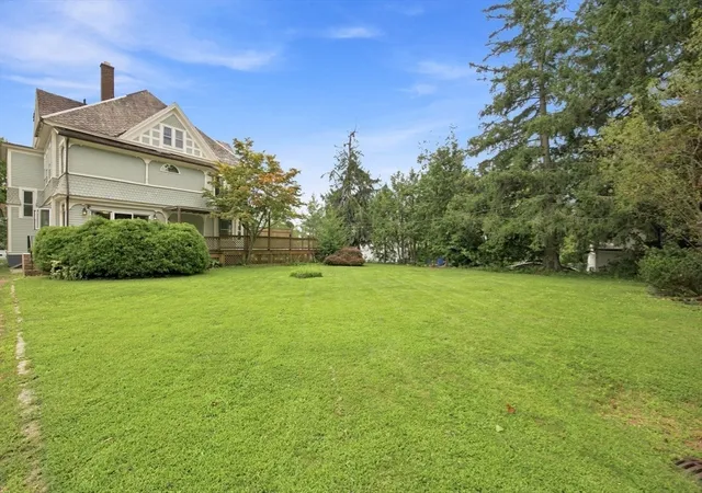 42nd image of 82 84 Noel St, Springfield, MA 01108 | MLS# 73567660
