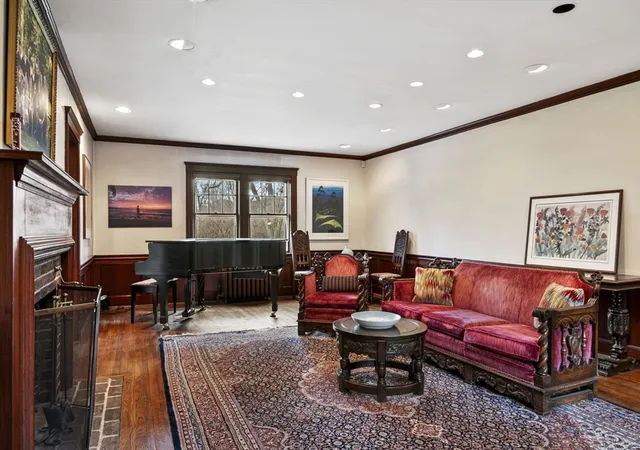 Homes for sale in Newton, MA | 24 Radcliffe Rd, Newton, MA 02468 | MLS# 73508699