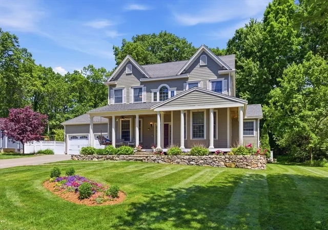 Homes for sale in Burlington, MA | 27 Boulder Dr, Burlington, MA 01803 | MLS# 73532252