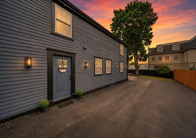 2nd image of 162 High St, Danvers, MA 01923