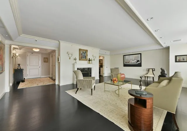 2nd image of 220 Boylston Street #1512, Boston, MA 02116 | MLS# 73514283