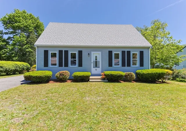 Homes for sale in East Falmouth, MA | 10 Antlers Shore Dr, East Falmouth, MA 02536 | MLS# 73534824