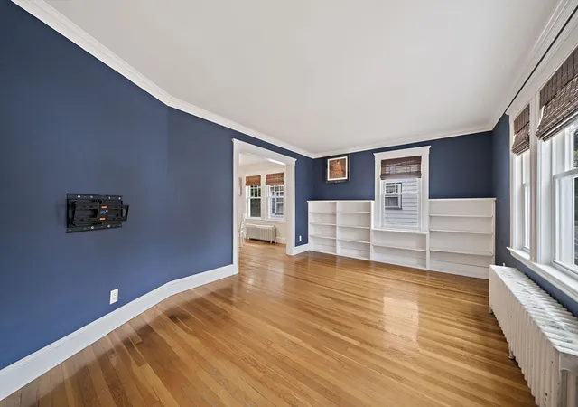 3rd image of 18 Thurlow St, Boston, MA 02132 | MLS# 73567597
