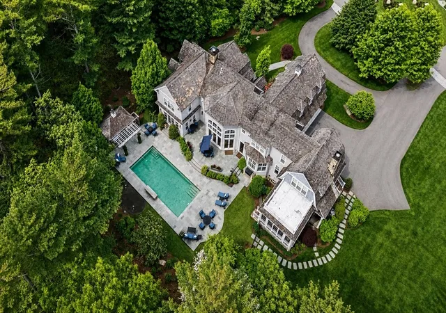 5th image of 9 High Ridge Dr, Mattapoisett, MA 02739 | MLS# 73528874