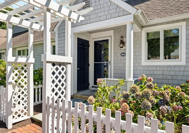 2nd image of 100 Mid Iron #7018, Mashpee, MA 02649 | MLS# 73563002