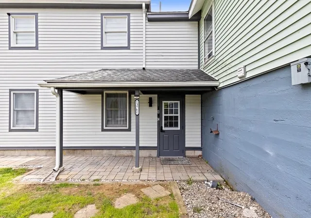 Homes for sale in Grafton, MA | 137 Westboro Rd, Grafton, MA 01536 | MLS# 73546254