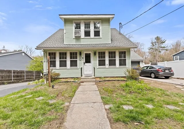 Homes for sale in Grafton, MA | 137 Westboro Rd, Grafton, MA 01536 | MLS# 73546254