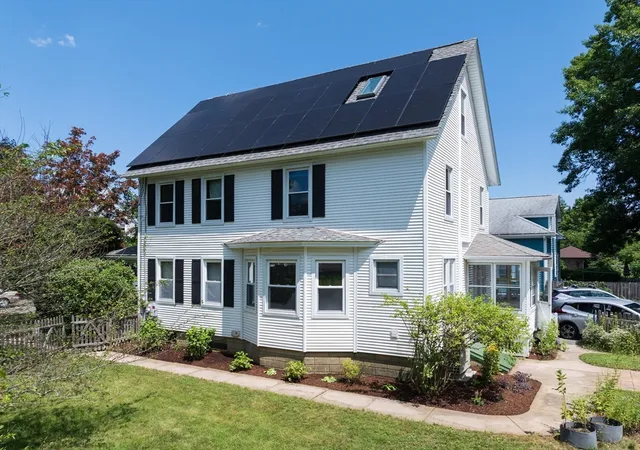 4th image of 22 W Center St, Florence, MA 01062 | MLS# 73555506