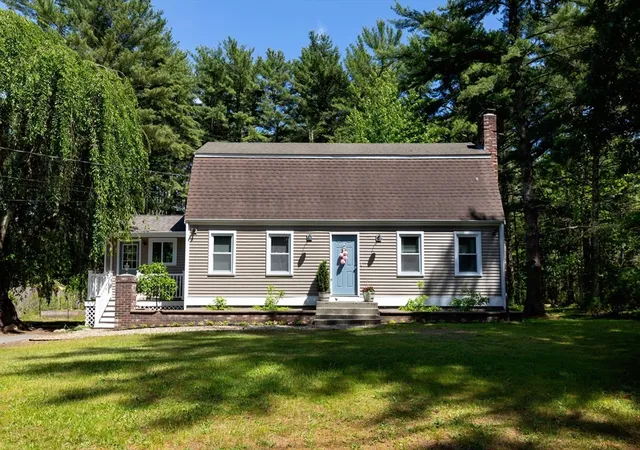 Homes for sale in Carver, MA | 178 Tremont St, Carver, MA 02330 | MLS# 73529138