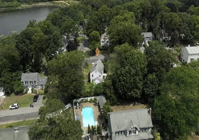 41st image of 49 Parkside Circle, Braintree, MA 02184 | MLS# 73559106