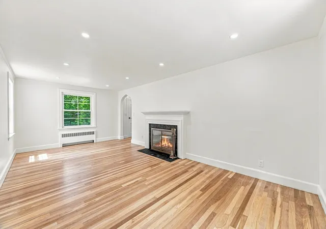 4th image of 49 Parkside Circle, Braintree, MA 02184 | MLS# 73559106