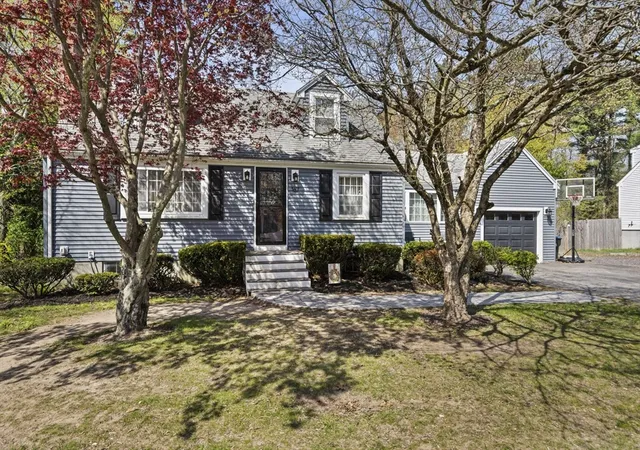 Homes for sale in Holbrook, MA | 167 Sycamore Street, Holbrook, MA 02343 | MLS# 73515962