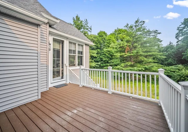 2nd image of 5 Baiting Brook Road #5, Framingham, MA 01701 | MLS# 73552246