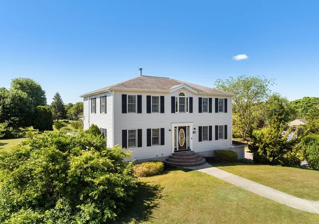 2nd image of 1 Mark Dr, Fairhaven, MA 02719 | MLS# 73538228