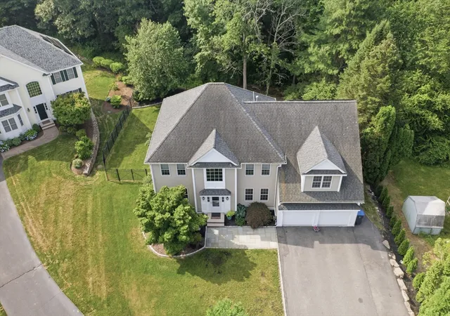 Homes for sale in Natick, MA | 21 Manchester Pl, Natick, MA 01760 | MLS# 73546467