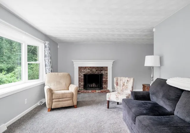 Photo 4 of Sale Pending at 25 Foxtail Rd, Hanover, MA 02339 | MLS# 73557231 | Listing updated on 2026-09-29