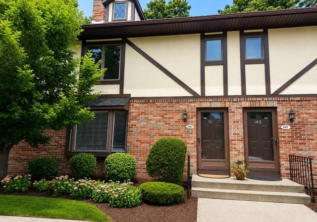 Condo for sale at 18 Mansion Woods Dr #D, Agawam, MA 01001 | MLS# 73569231