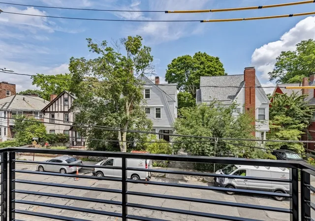 3rd image of 24 Auburn, Brookline, MA 02446