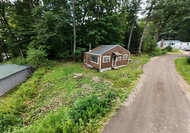 1st image of 11 Chandler Rd, Holland, MA 01521 | MLS# 73566806