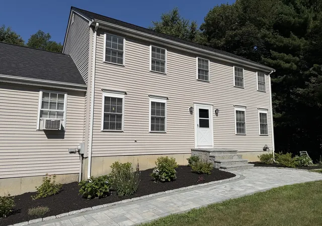 42nd image of 6 Conservation Dr, Douglas, MA 01516 | MLS# 73563978