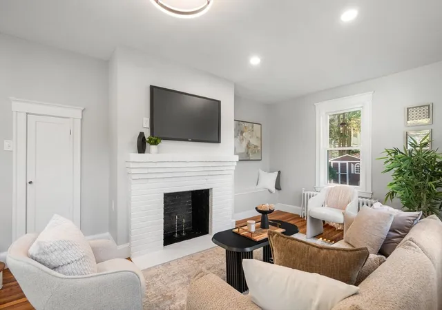Photo 4 of Single family home for sale at 232 Itasca St, Boston, MA 02126 | MLS# 73568784 | Listing updated on 2026-09-07
