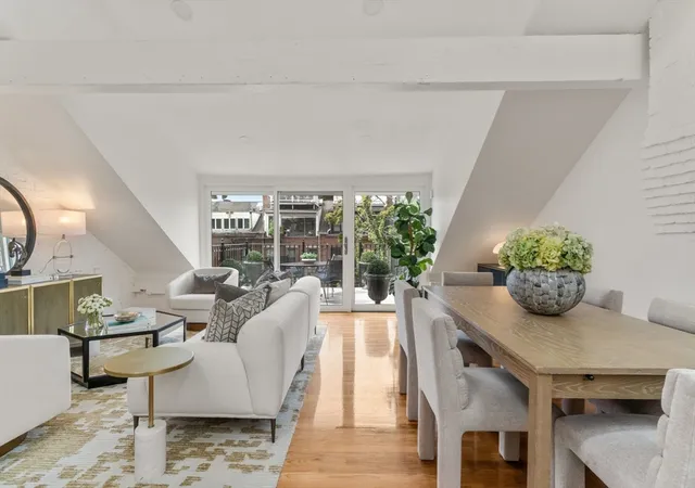 2nd image of 116 W Concord St #4, Boston, MA 02118 | MLS# 73563514