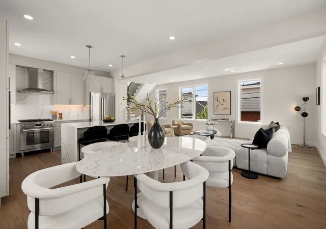 5th image of 11 Billow Ave, Revere, MA 02151
