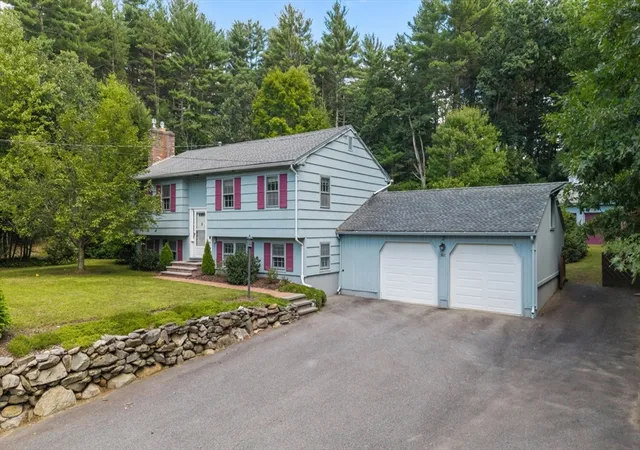 Photo 3 of Single Family Residence at 627 Main St, Dunstable, MA 01827 | MLS# 73568496 | | Sold on 2026-10-05