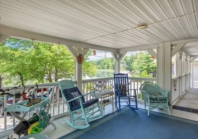Homes for sale in Bellingham, MA | 49 Lakeview Ave, Bellingham, MA 02019 | MLS# 73546973