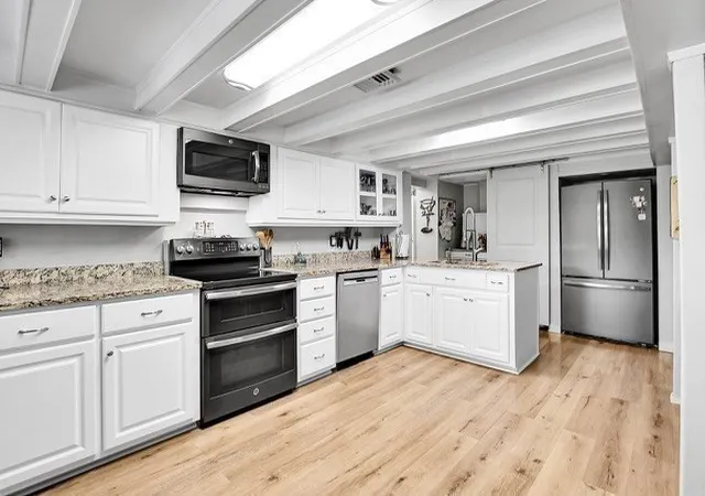 Homes for sale in Bellingham, MA | 49 Lakeview Ave, Bellingham, MA 02019 | MLS# 73546973