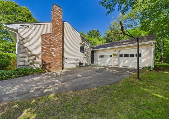 4th image of 5 Barlow Ln, Mattapoisett, MA 02739 | MLS# 73531002