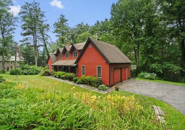Photo 4 of Single family home for sale at 68 Vaughn Hl Rd, Bolton, MA 01740 | MLS# 73557391 | Listing updated on 2026-09-18